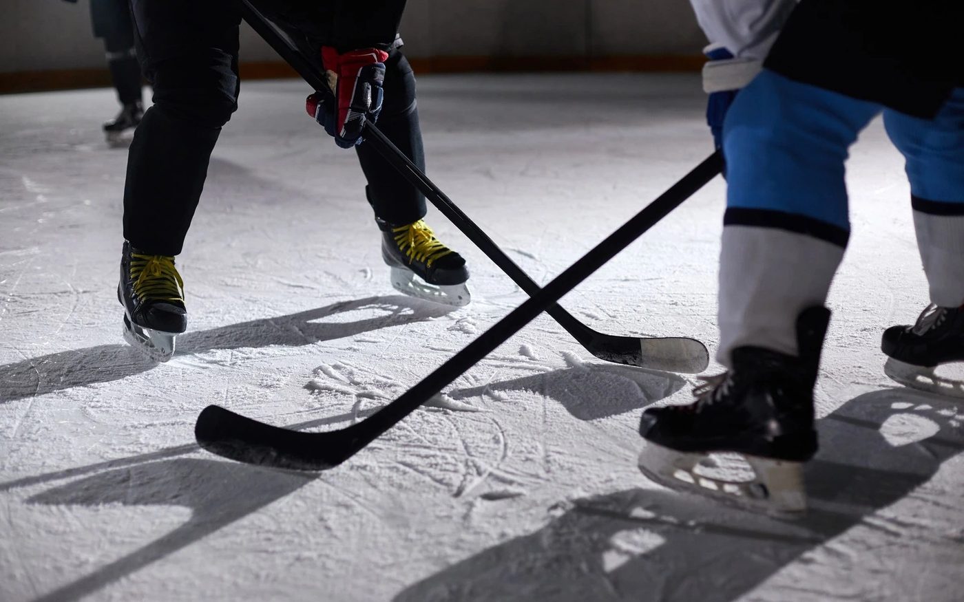 Women's and Girls Hockey: womens hockey jerseys for Canadian teams