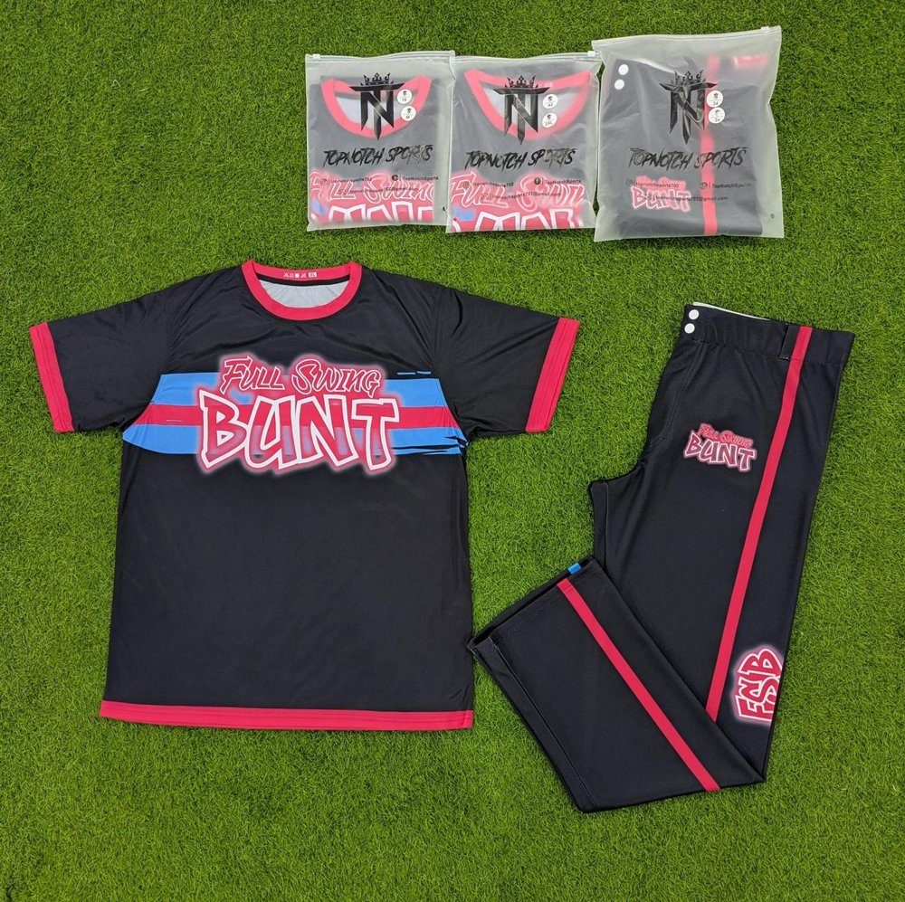 Full Swing Bunt, une commande d'uniforme personnalisé Top Notch Full Swing Bunt, une commande d'uniforme personnalisé Top Notch