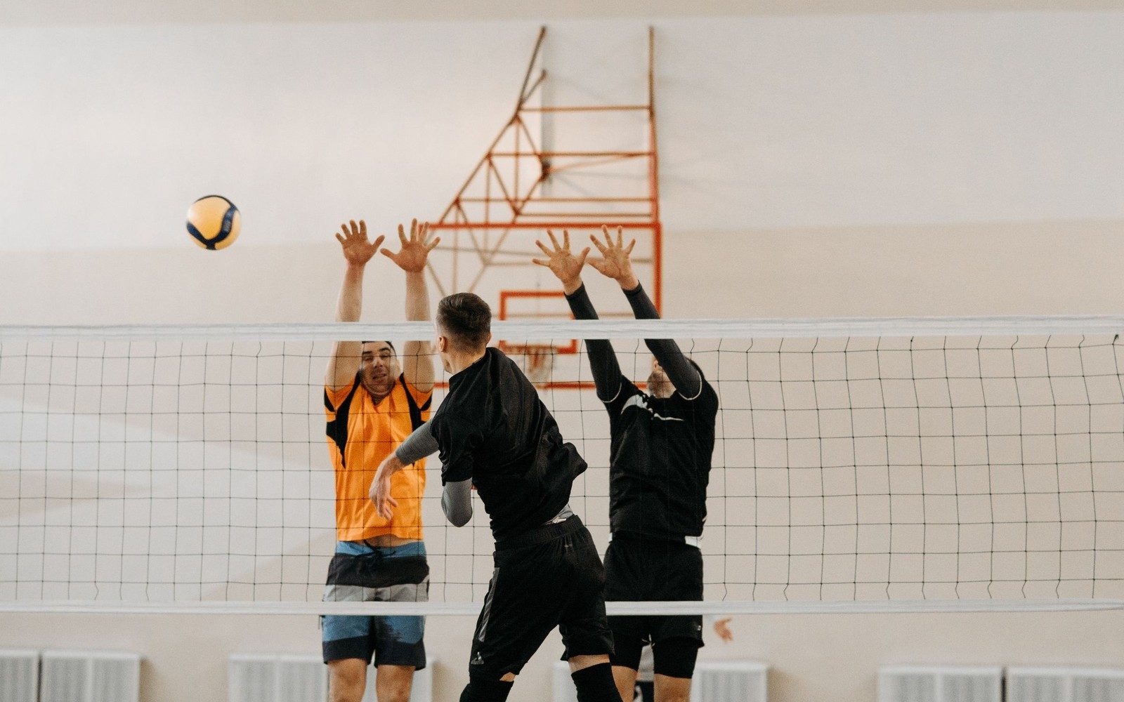 Chandails de volleyball personnalisés par Top Notch Sports, uniformes d'équipe personnalisés au Canada Chandails de volleyball personnalisés par Top Notch Sports, uniformes d'équipe personnalisés au Canada